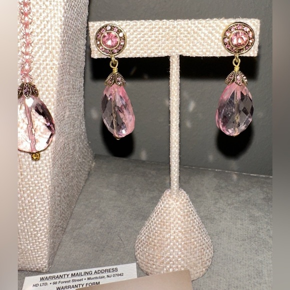 “Lux Be a Lady" Crystal Lariat Necklace and Pierced Earring Set by Heidi Daus - Picture 5 of 13